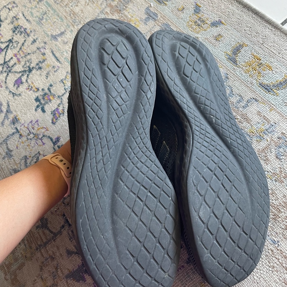 Men Adidas Sneakers - Picture 3 of 4